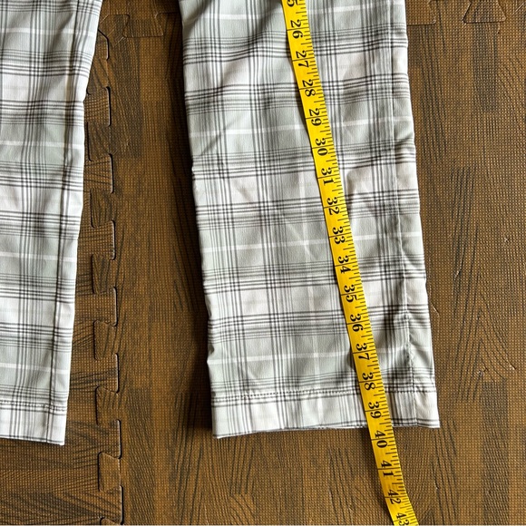 Nike | Tour Performance | Plaid Dri-Fit Golf Pants | Size 4 - Picture 15 of 15